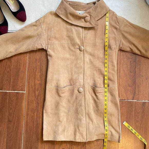 Vintage Highlander 1960s camel color soft suede coat w/removable collar - Picture 13 of 13